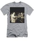 1 Charlies Tavern 1940s New York City William Gottlieb T-Shirt