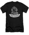 1 I Work Better Under Pressure Diver Design Greenoptix T-Shirt