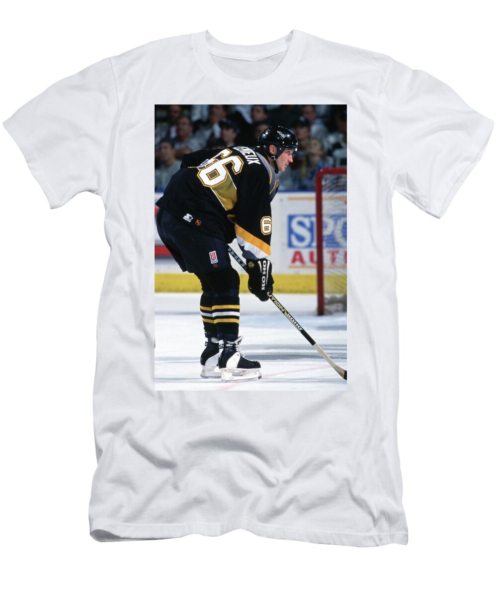 1 Mario Lemieux Pittsburgh Penguins Iconic Sports Gallery T-Shirt