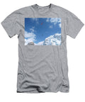 1 Mountain Ranger Is Hanging on a Long Menno Boermans T-Shirt