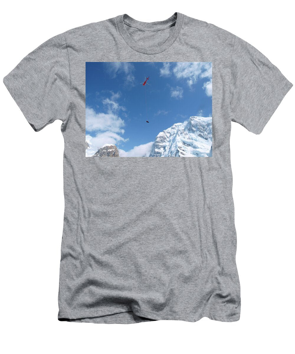 1 Mountain Ranger Is Hanging on a Long Menno Boermans T-Shirt