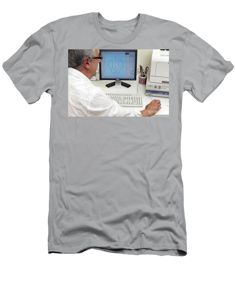 1 Posture Analysis Frdrik Astier T-Shirt