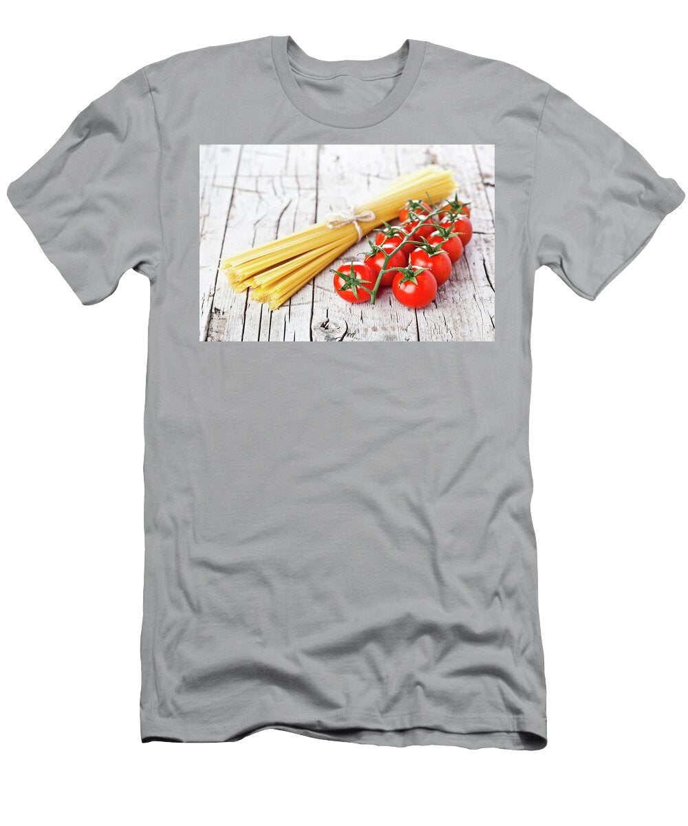 1 Uncooked Pasta and Fresh Tomatoes Liss Art Studio T-Shirt