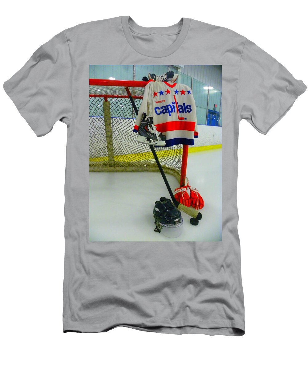 1 Washington Capitals Vintage Home Hockey Jersey Lisa Wooten T-Shirt