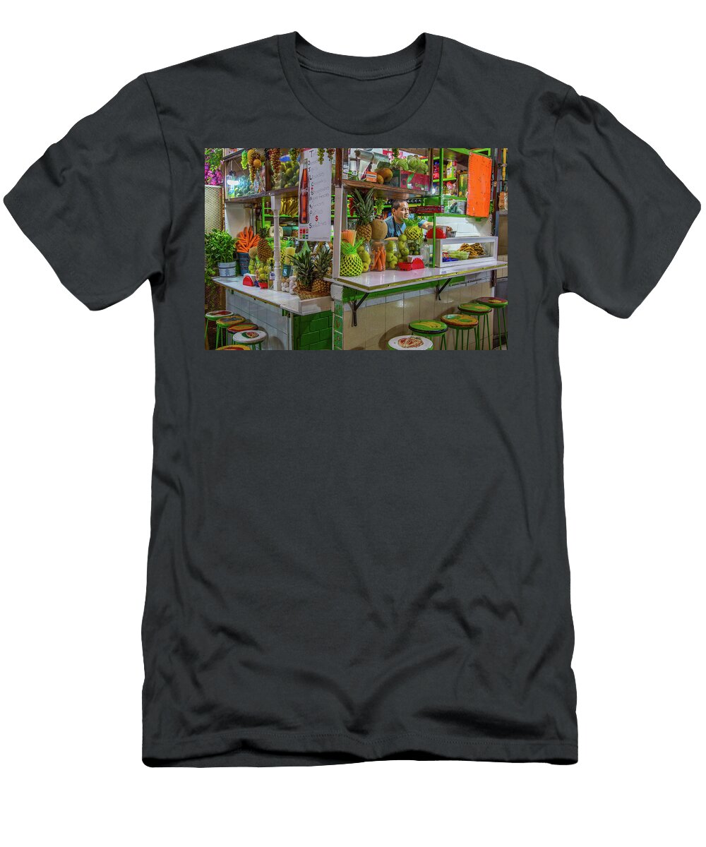10 Mercado Ignadio Ramizez Market San Miguel De Allende Mexico Dan Richards T-Shirt