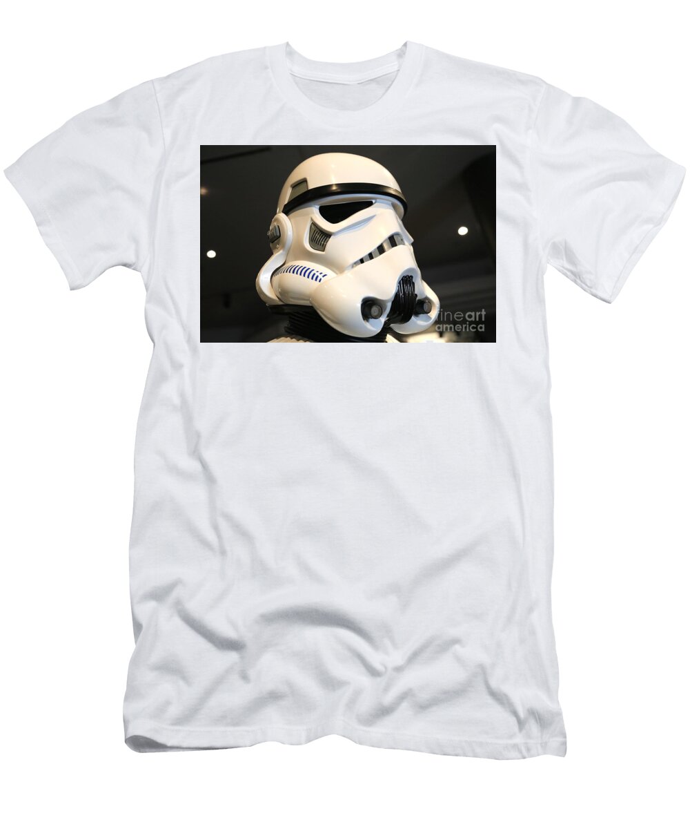 13 Star Wars Stormtrooper Douglas Sacha T-Shirt