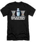 17 Bartender Barkeeper Tapster and Mixologist Gift Justus Ratzke T-Shirt