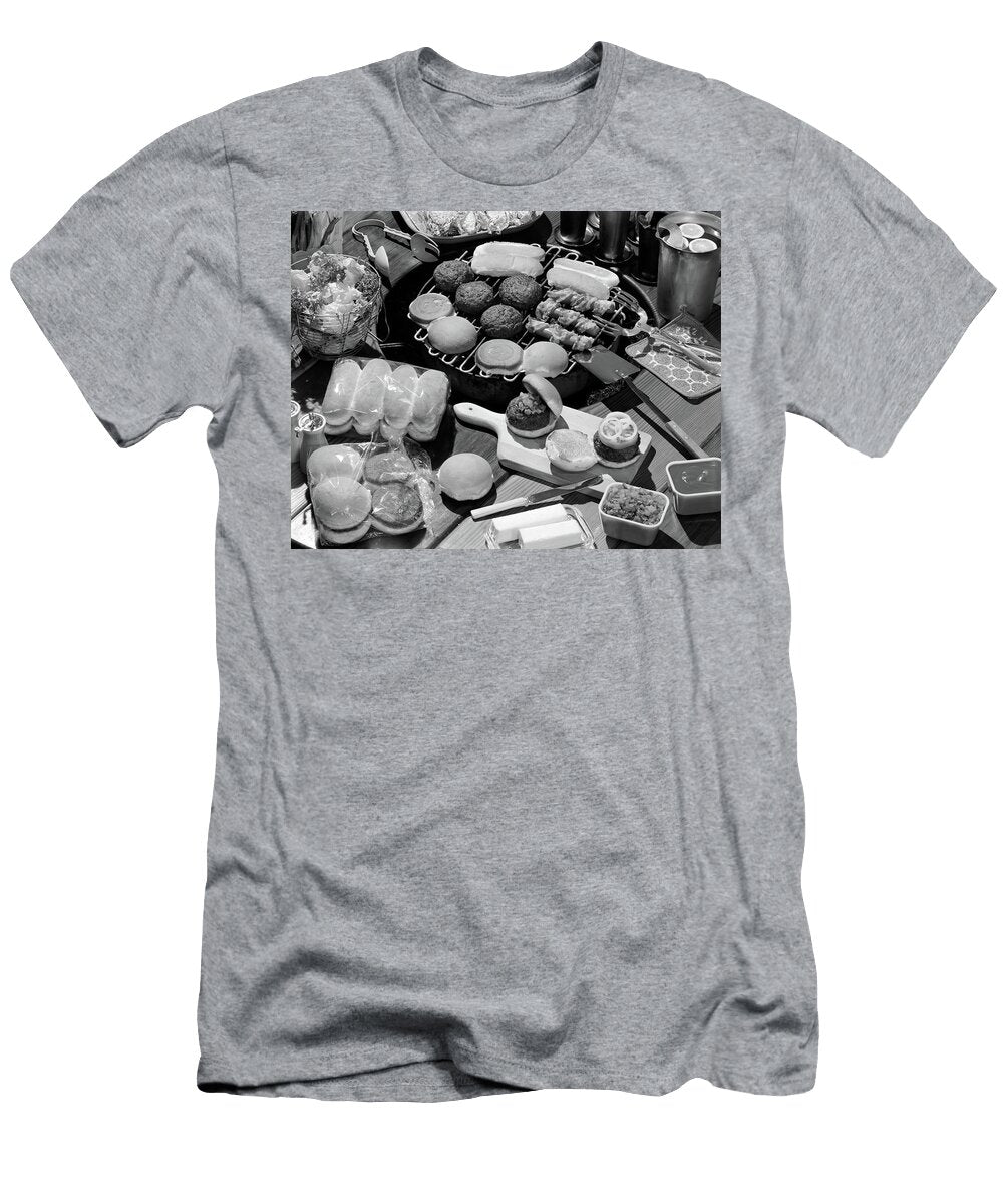 1950s Hamburgers Hot Dogs Buns Cookout Vintage Images T-Shirt
