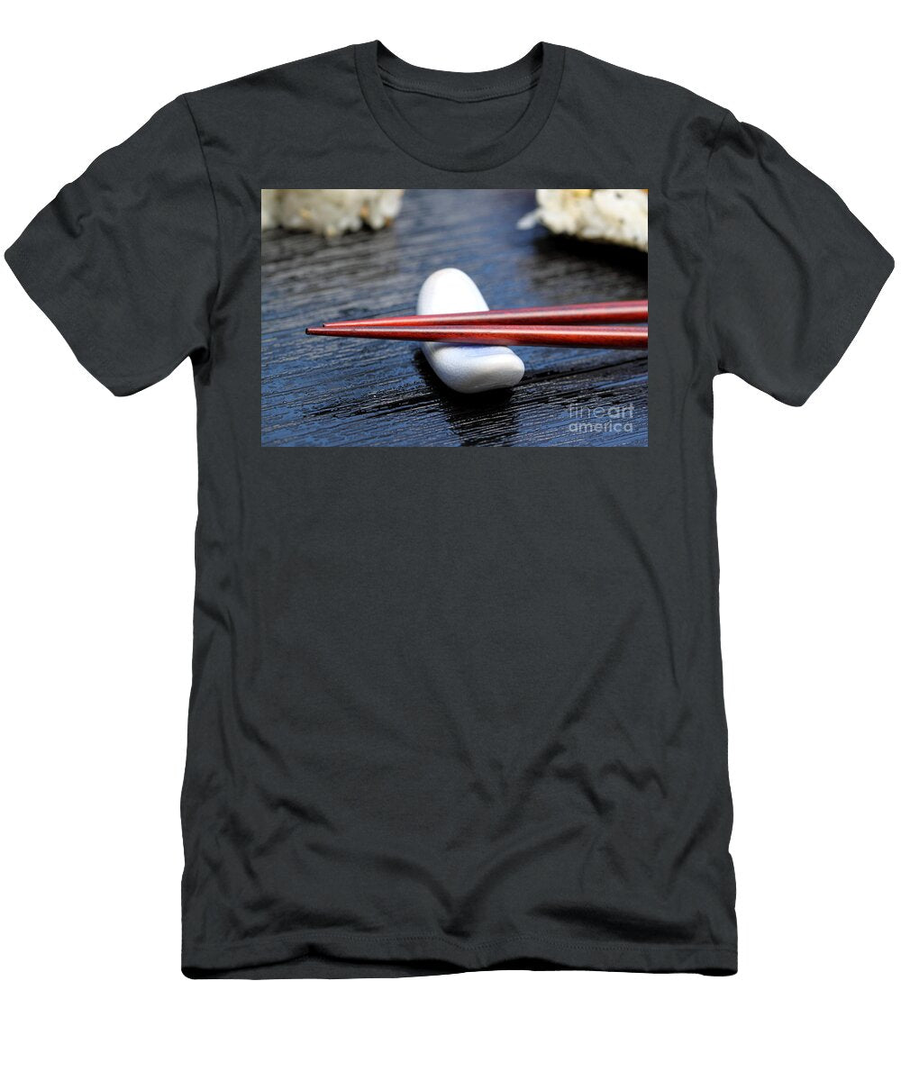 2 Chopsticks Sushi Henrik Lehnerer T-Shirt