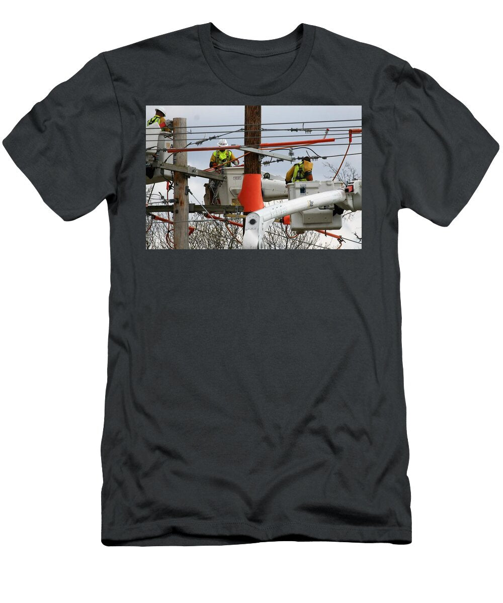 2 Jf Electric Incorporated Roger Look T-Shirt