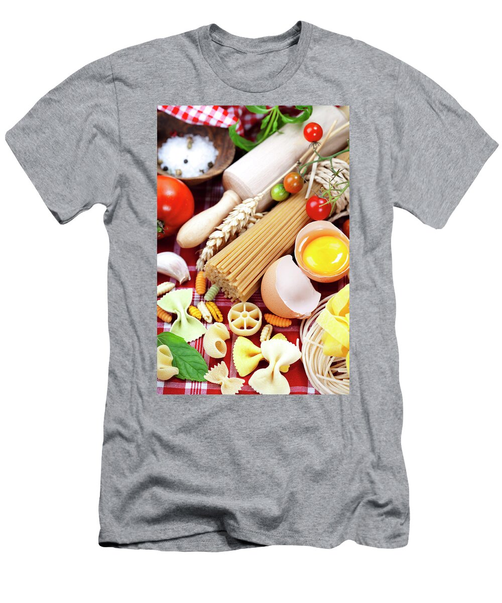 3 Pasta Natalia Klenova T-Shirt