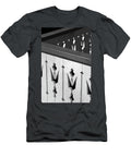 32 Architecture Marthas Vineyard Gingerbread House Carpenters Gothic Wooden House Trim James W Hawk T-Shirt