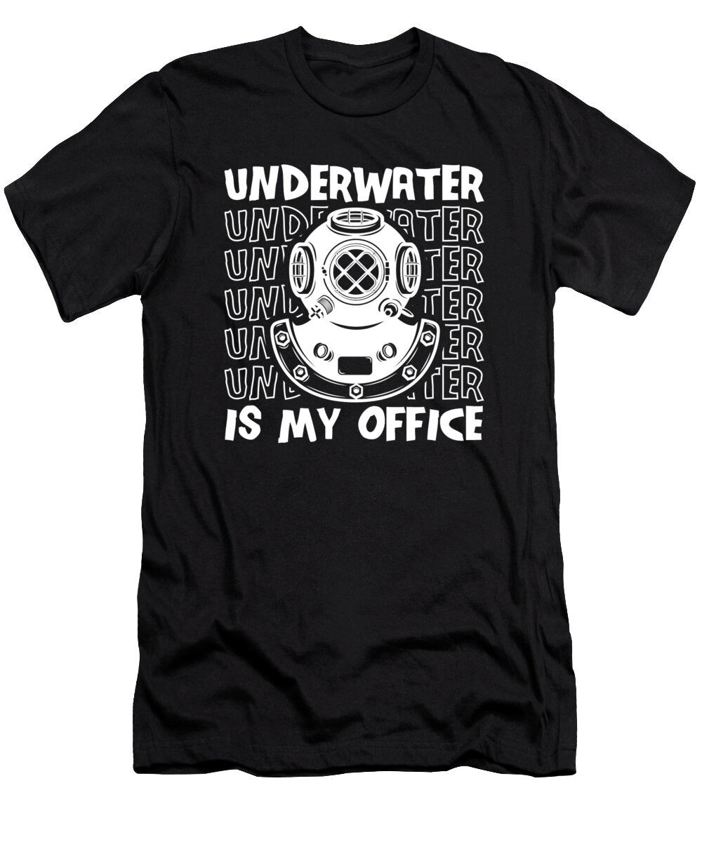4 Funny Diver Scuba Dive Snorkeling Commercial Diving Crazy Squirrel T-Shirt