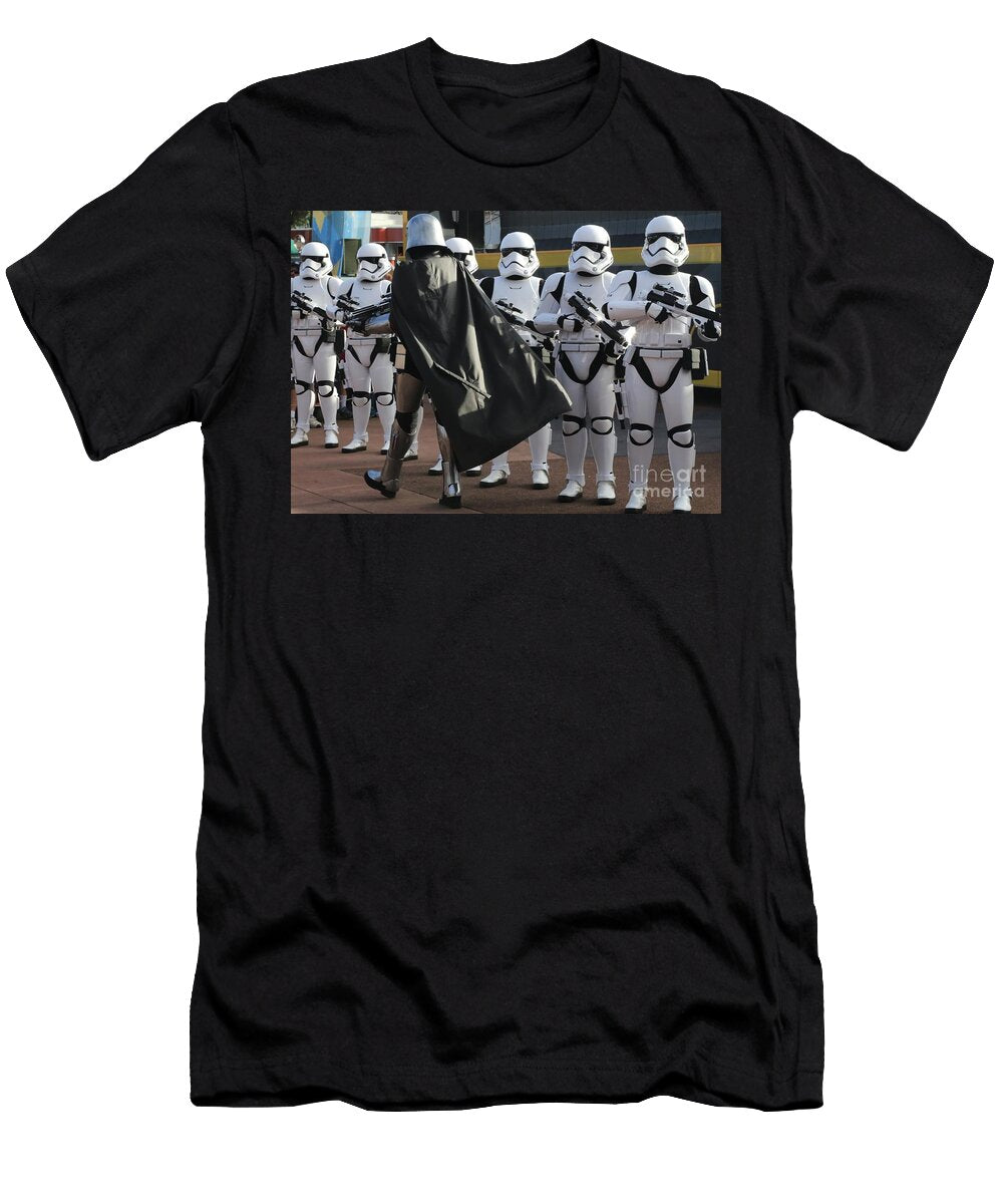4 Star Wars Stormtrooper Douglas Sacha T-Shirt