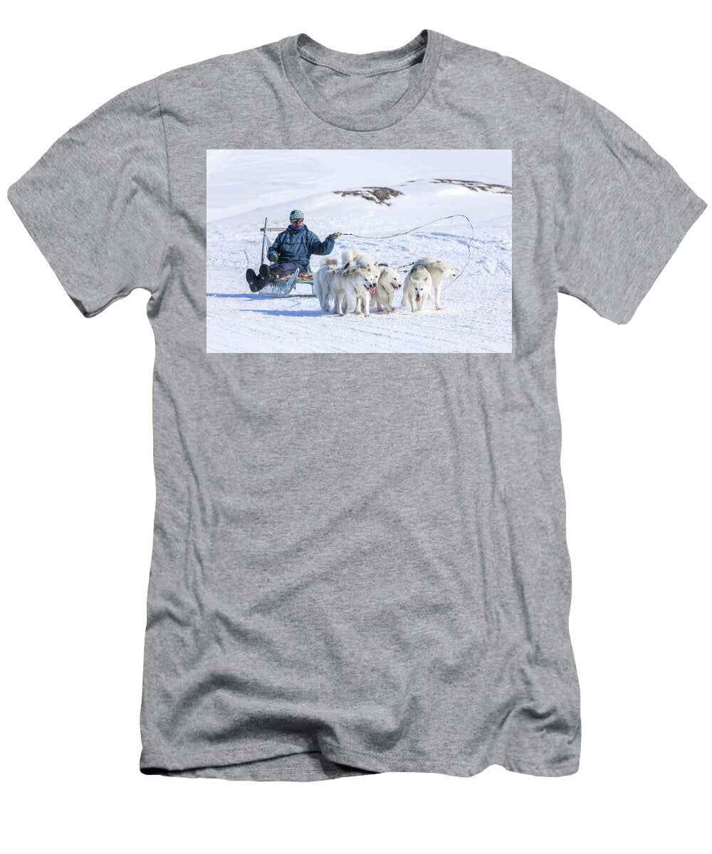 6 Huskies in Ilulissat Greenland Joana Kruse T-Shirt