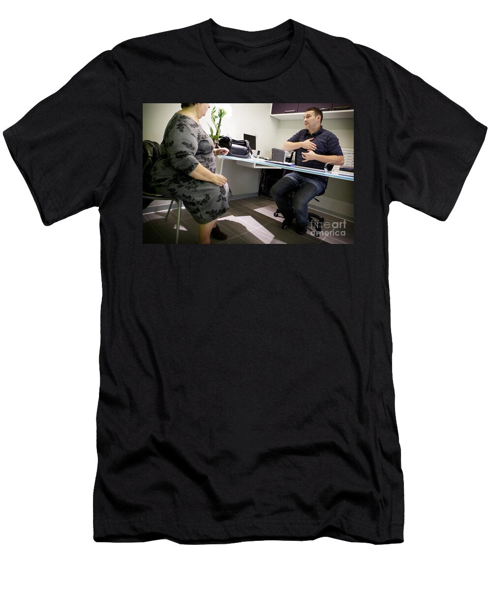 6 Obesity Clinic Amlie Benoist T-Shirt