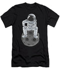 Astronaut Time to Relax Ryan Da T-Shirt