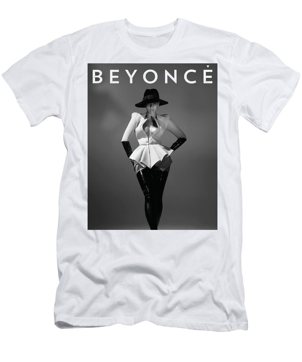 B E Y O N C E Q U E E N Jennifer Stewart T-Shirt