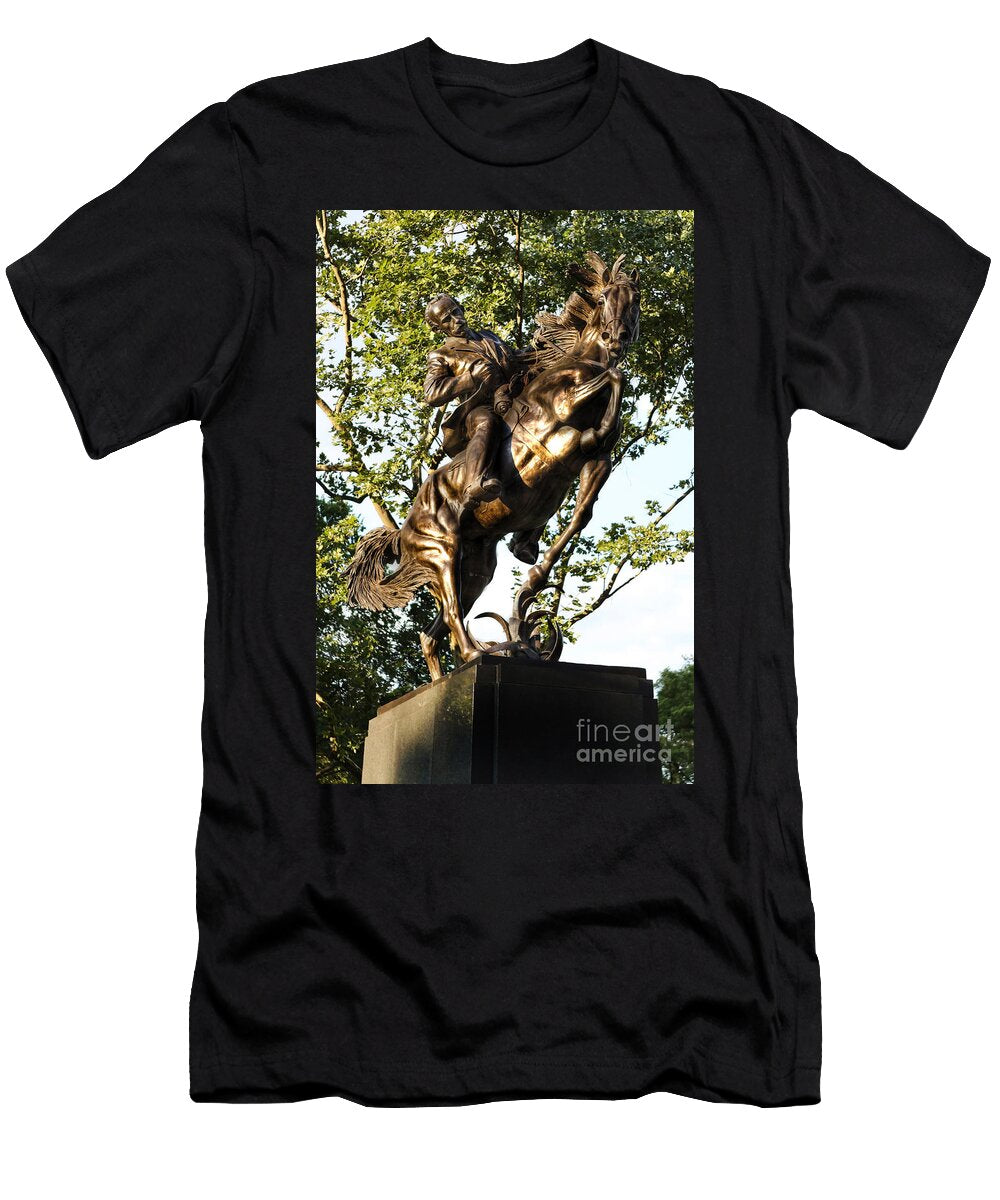 Bolivar Plaza Jose Marti Equestrian Statue Lee Dos Santos T-Shirt