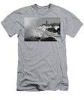 Breaking of Waves Black and White Heiko Koehrer Wagner T-Shirt