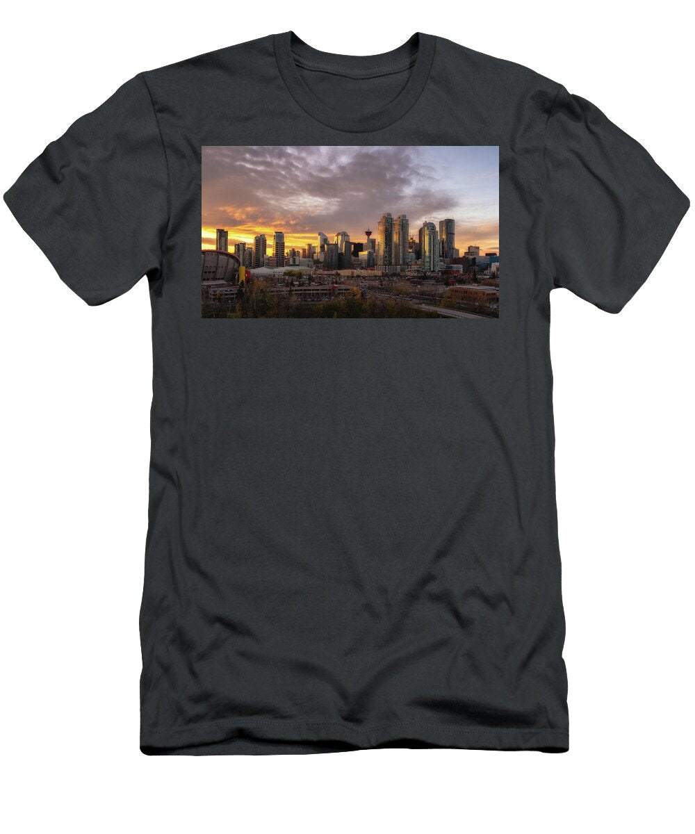 Calgary Skyline At Sunset Sinitar Photo T-Shirt
