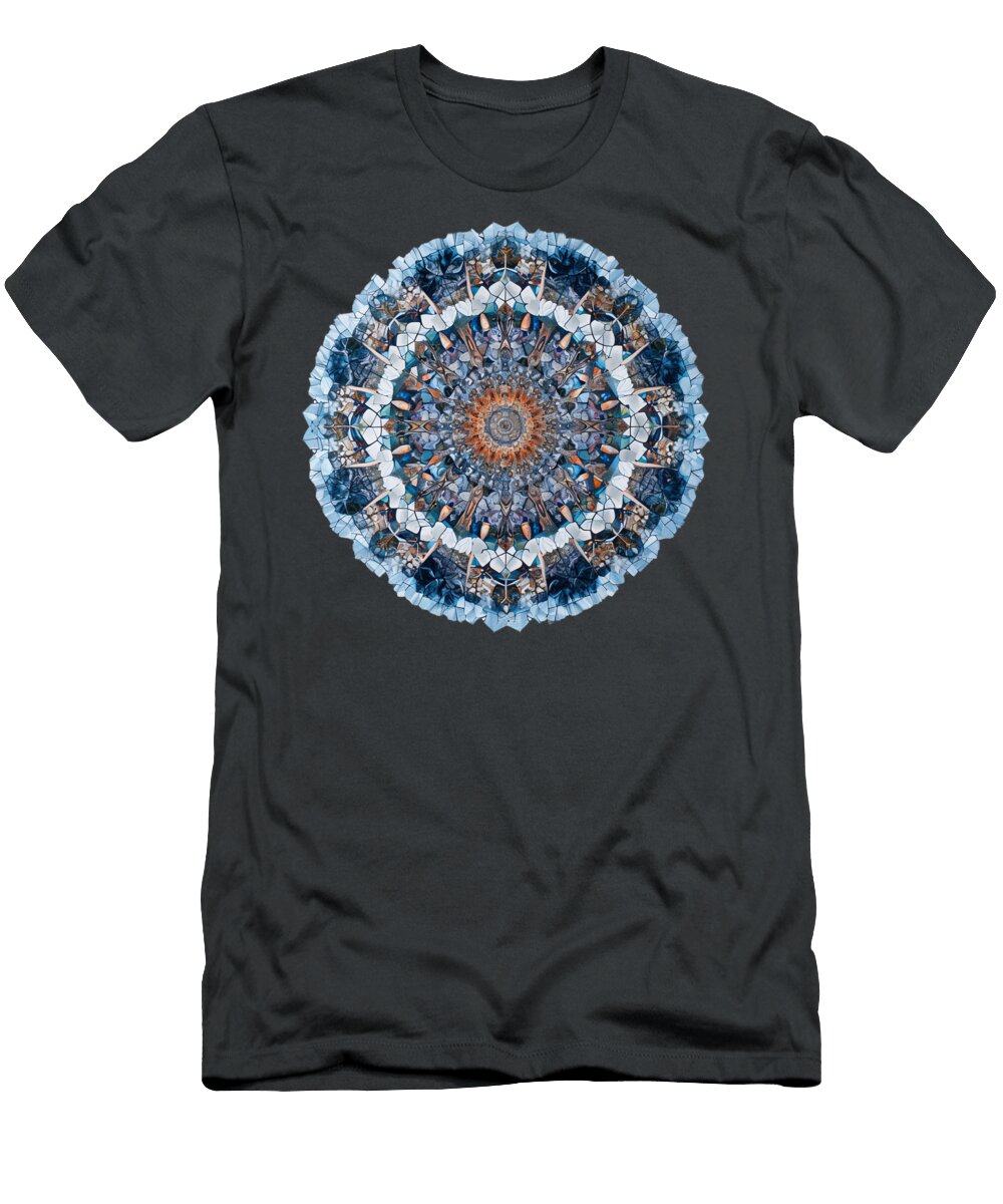 Daloria Winter Mandala 20 28 Sabantha T-Shirt