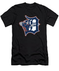 Detroit Tigers Hawkeyes Huyen Vu T-Shirt