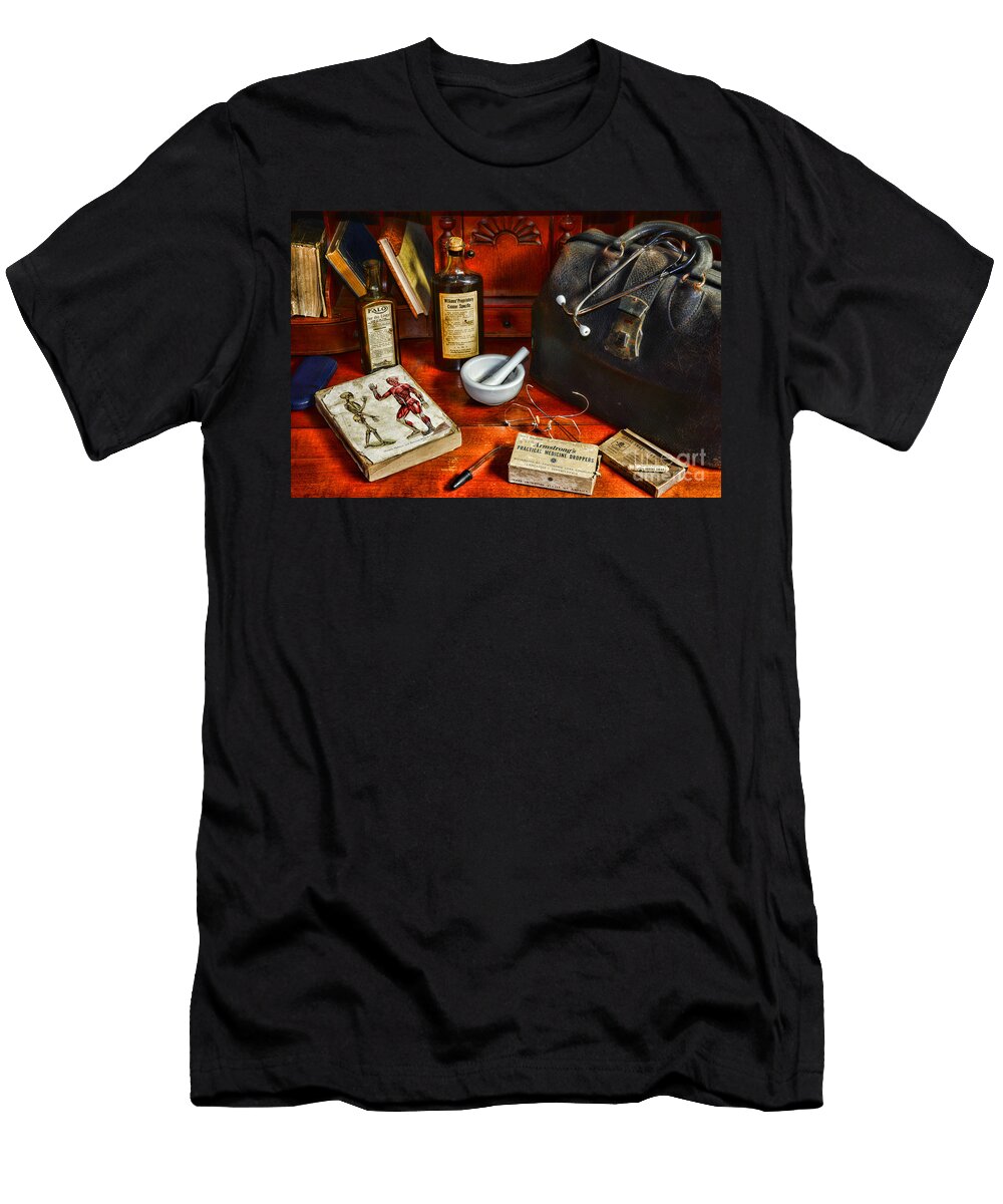 Doctor the Doctors Bag Paul Ward T-Shirt