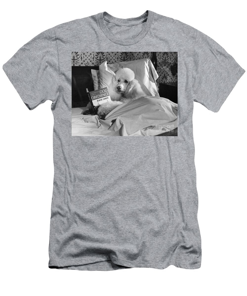 Dog Reading in Bed M E Browning and Photo Researchers T-Shirt