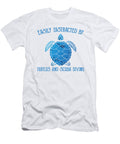 Easily Distracted By Turtles and Scuba Diving Do Tran Quang T-Shirt