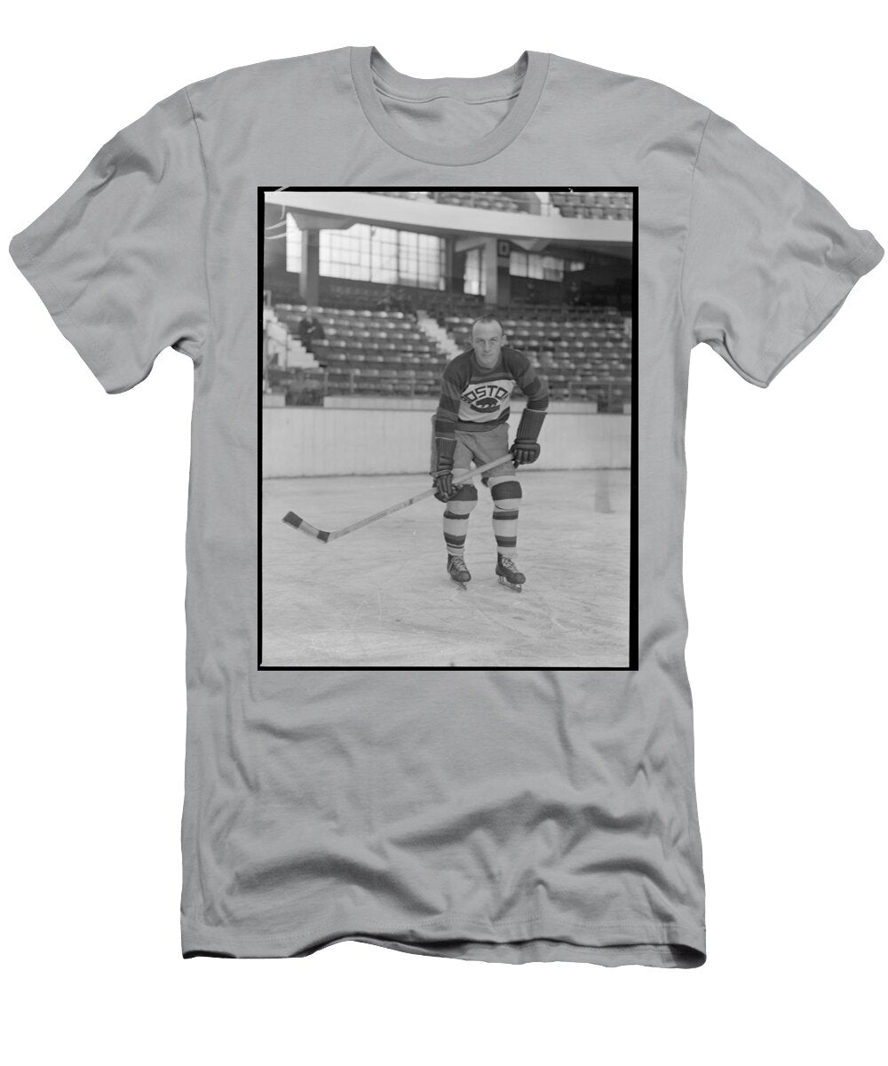 Eddie Shore Poster Boston Bruins T-Shirt