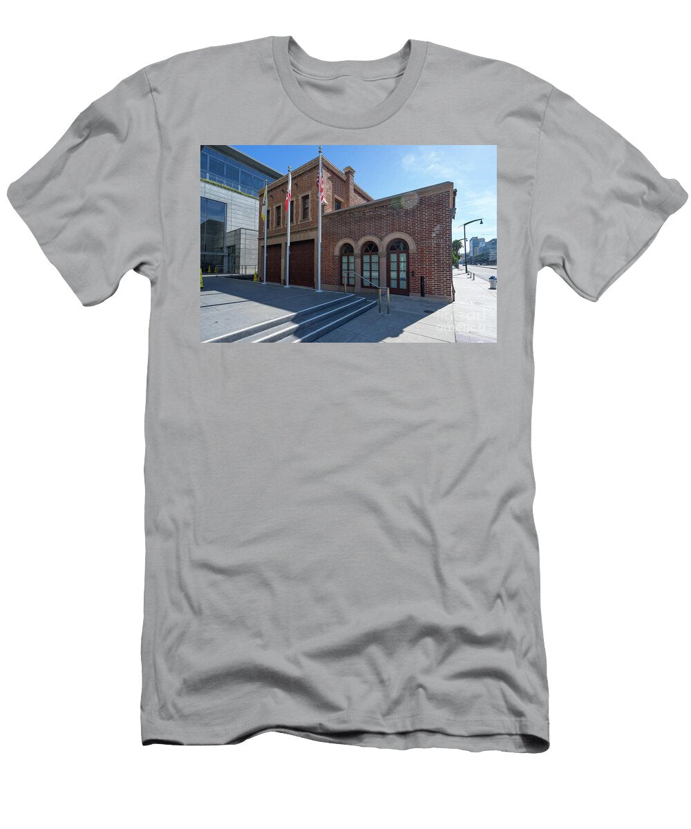 First Responder Plaza in San Francisco Dsc07201 Wingsdomain Art and Photography T-Shirt
