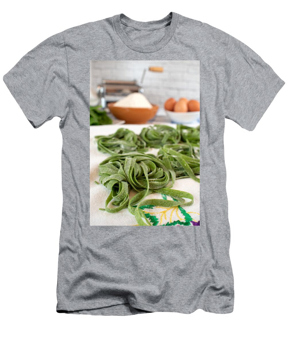 Fresh Homemade Pasta in an Italian Kitchen Piatto Food T-Shirt