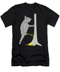 Funny Pissing Peeing Dog Dogs Labrador Bulldog Toms Store T-Shirt