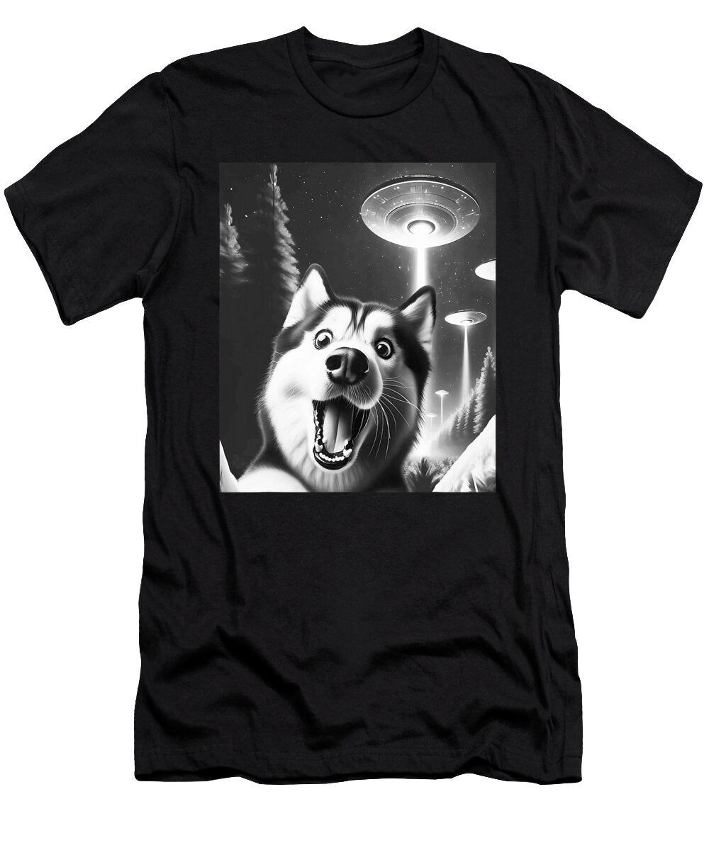 Funny Siberian Husky Alien Ufo Taking a Selfie Zyneu Gangd T-Shirt