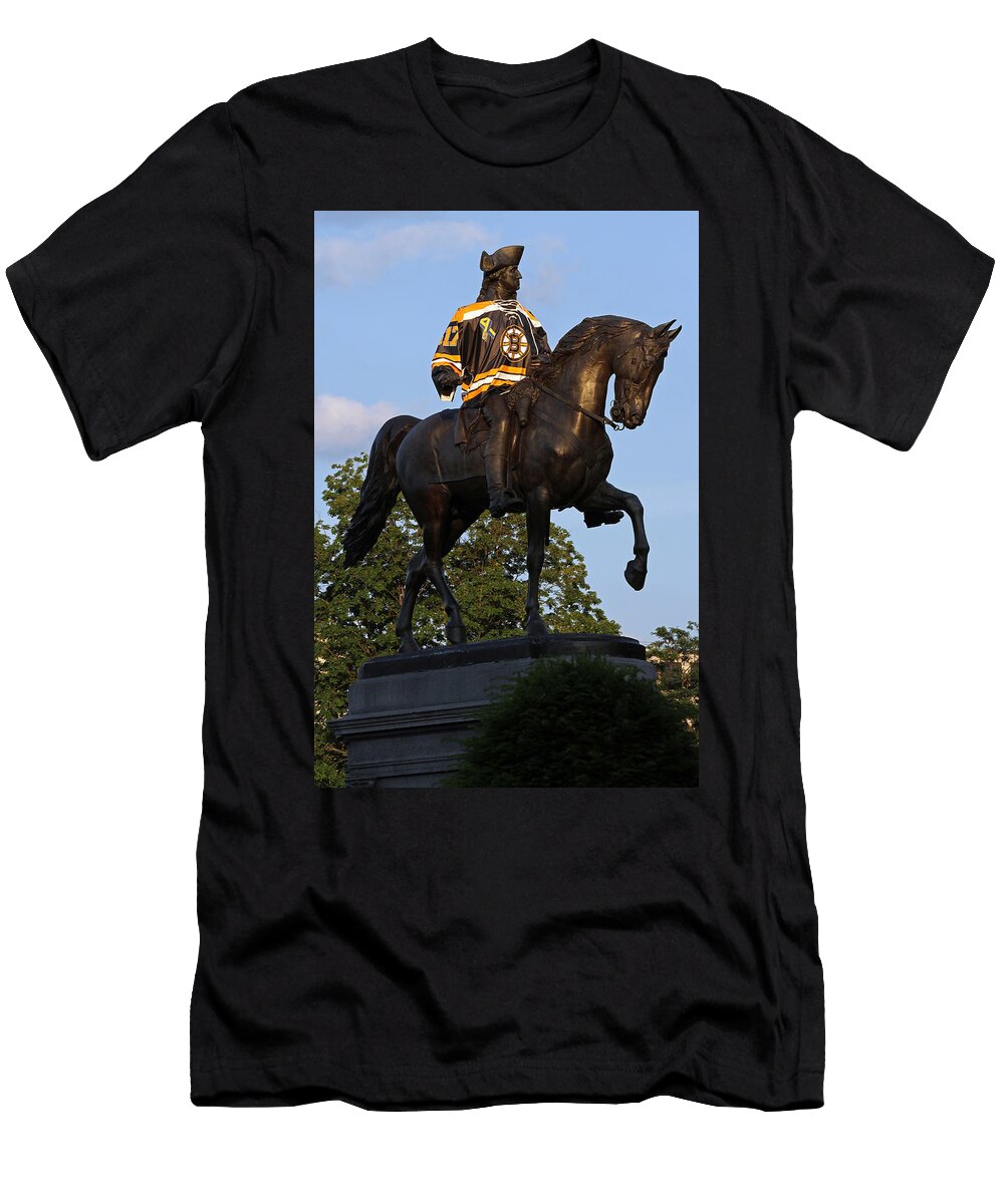 George Washington a True Boston Bruins Fan Juergen Roth T-Shirt