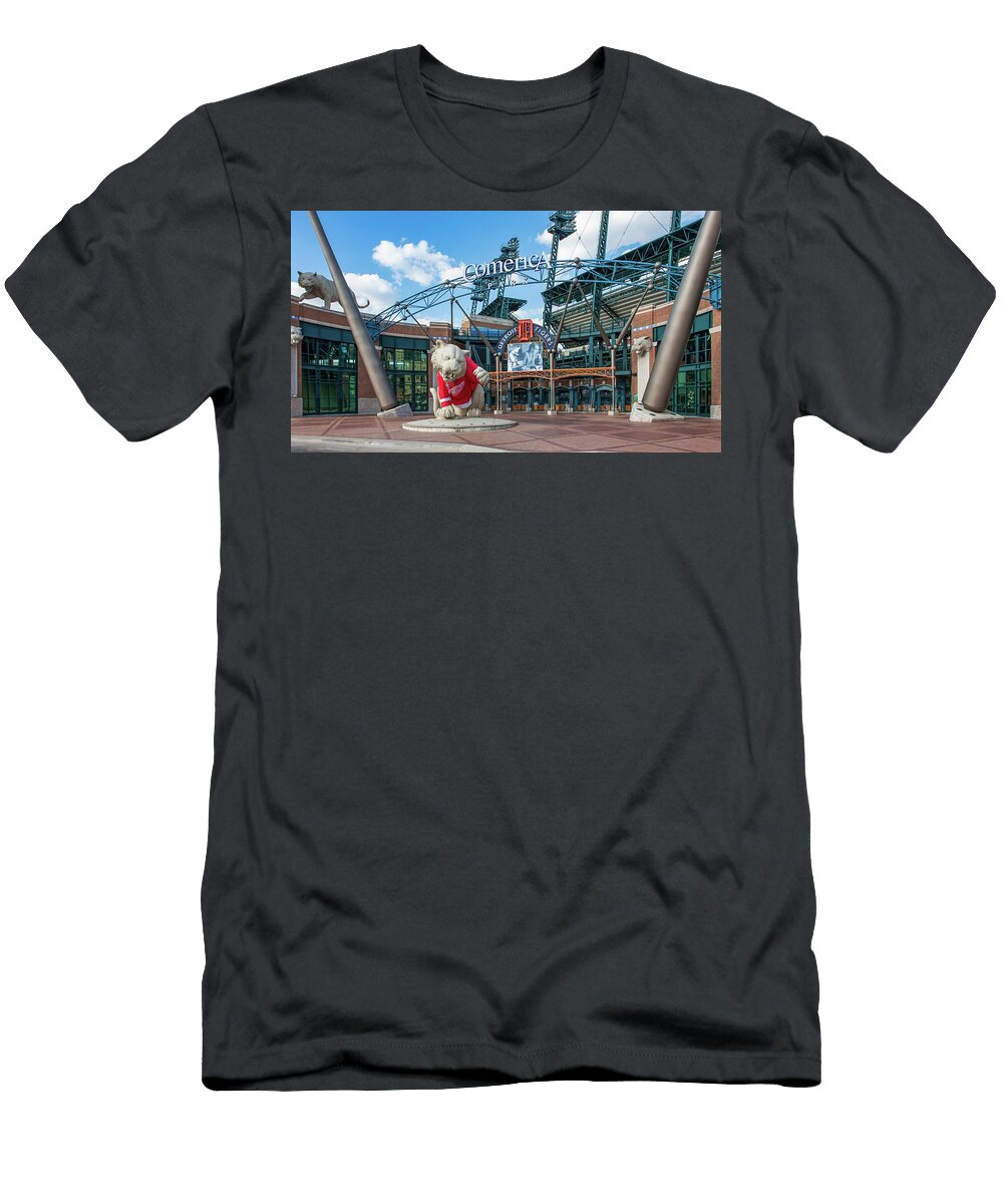 Giant Tiger in Red Wing Jersey James Marvin Phelps T-Shirt