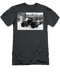 Husky Dog on Jeep in Deep Snow Jeff Curtes T-Shirt