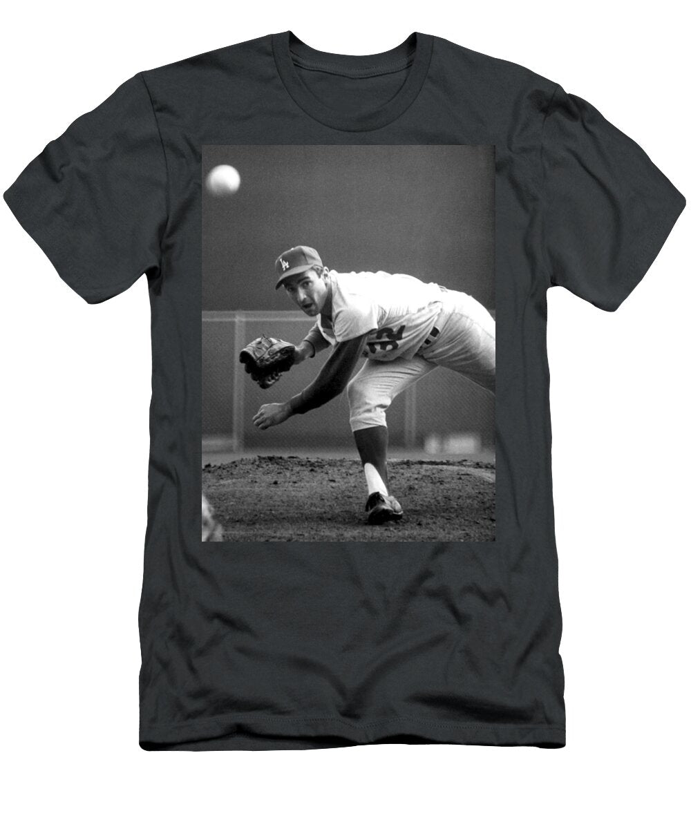 LA Dodgers Pitcher Sandy Koufax 1965 Everett T-Shirt