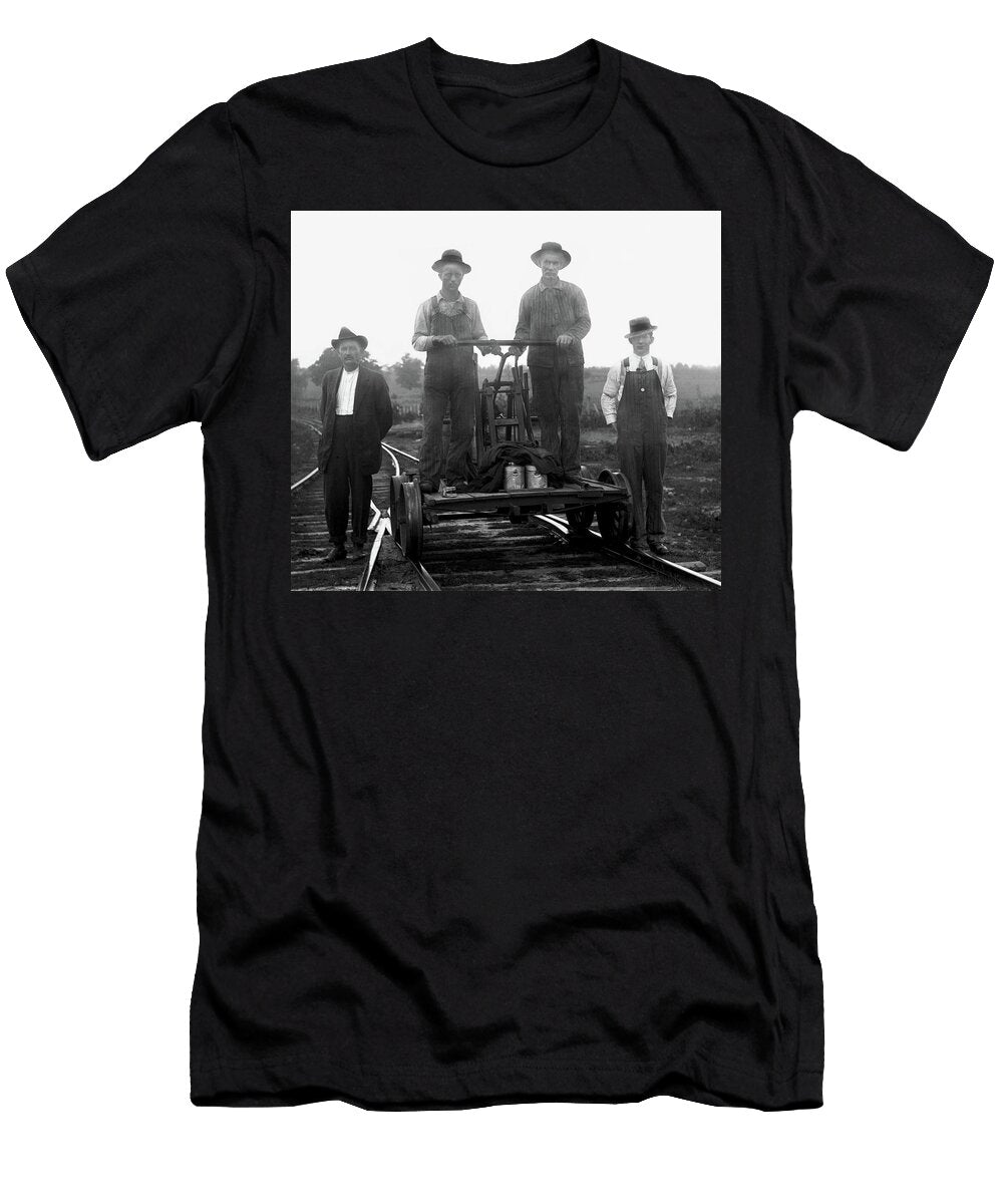 Linemen Longview Hd T-Shirt