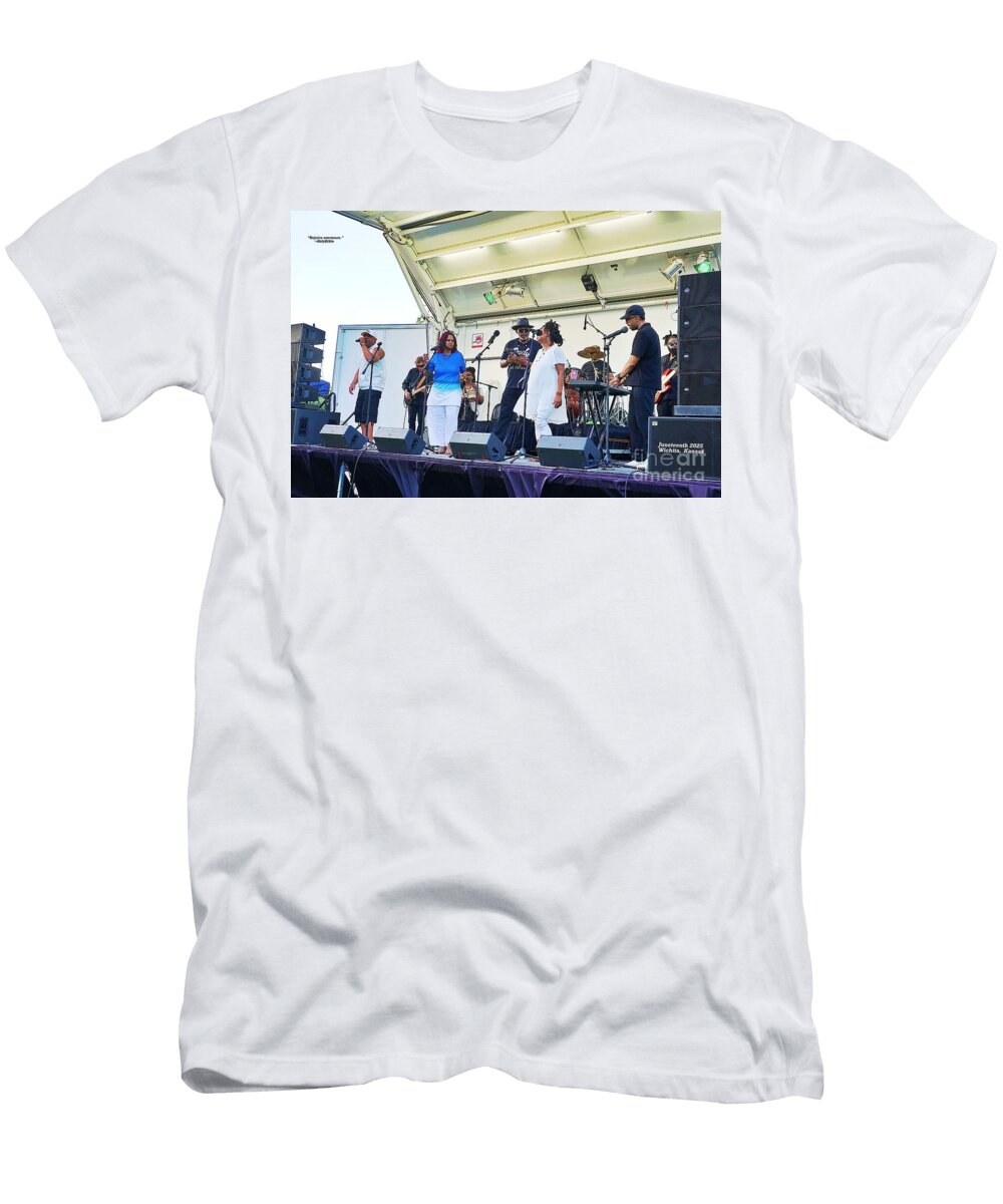 Love the Family812 Darius Xmitixmith T-Shirt