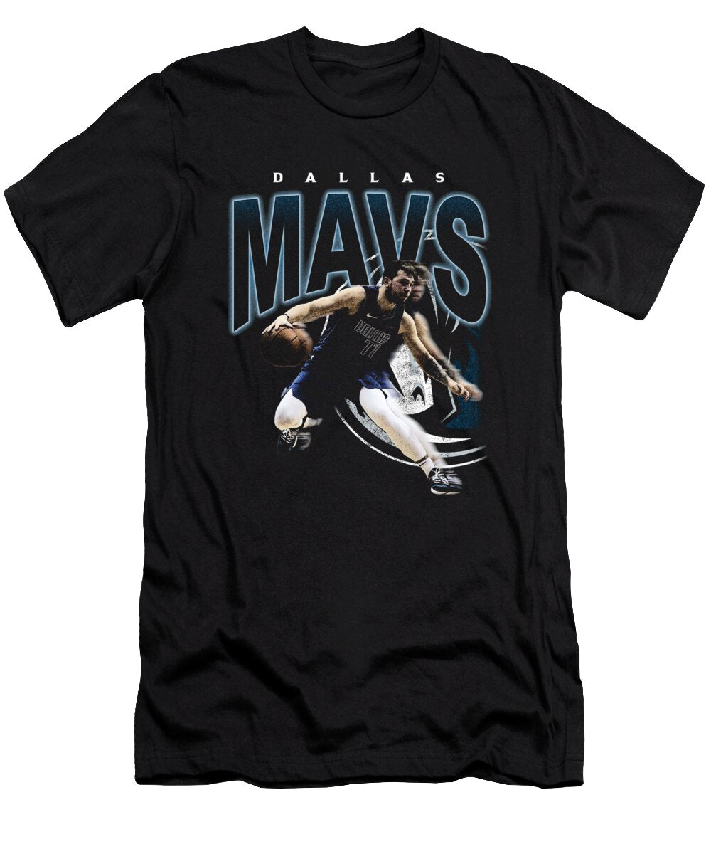 Luka Doncic Dallas Pose Ozlem Altin T-Shirt