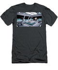 Luxury Spacecraft Bedroom with Saturn View Mango Art T-Shirt