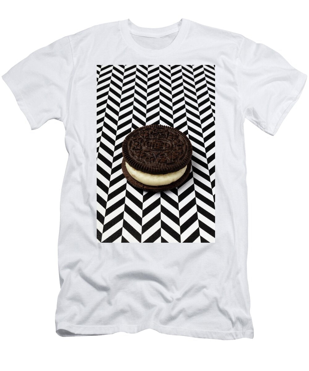 Opticalillusion Oreo Cookie Garry Gay T-Shirt