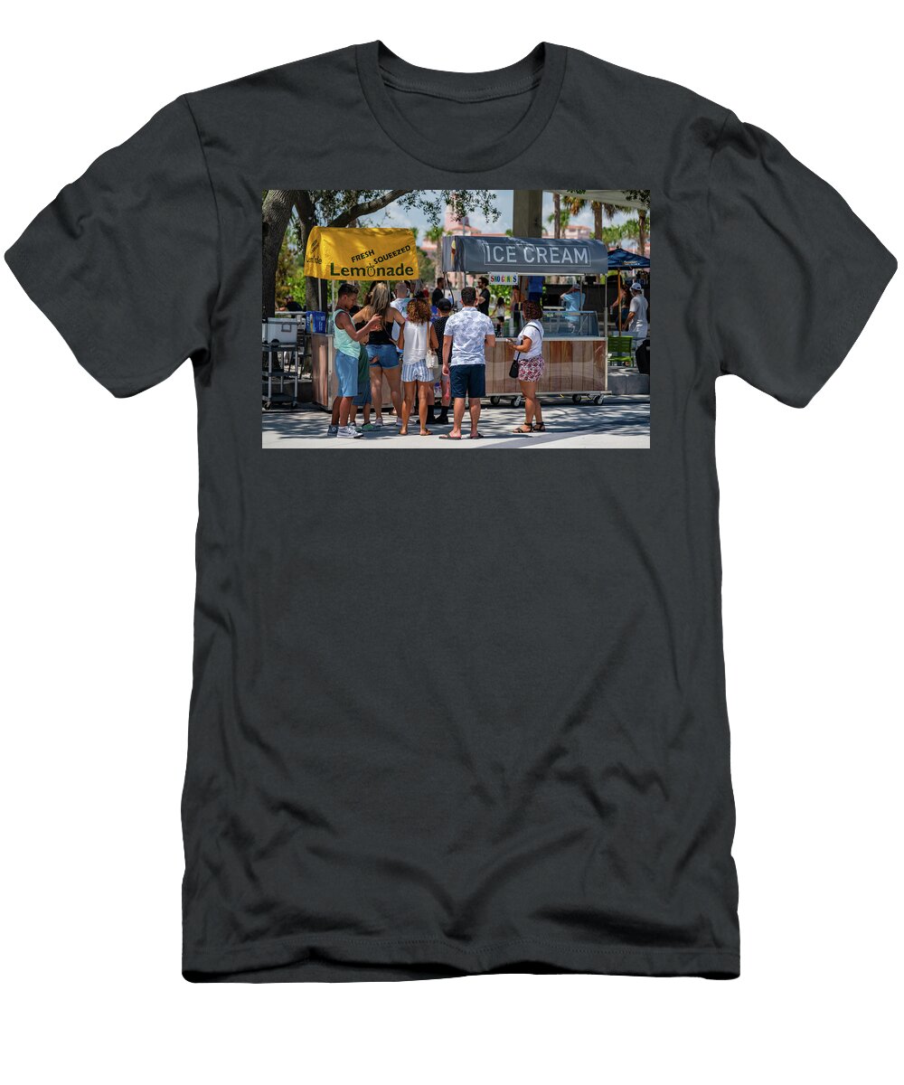 Photo of People Buying Oce Cream and Lemonade At the St Petersbu Felix Mizioznikov T-Shirt