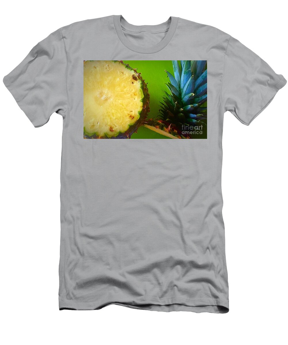 Pineapple Bri Lou T-Shirt