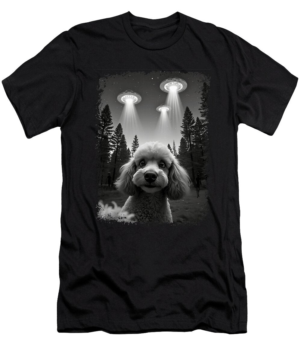 Playful Poodle Dog Selfie Alein Ufo Dog Zyneu Gangd T-Shirt