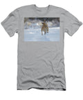Puppy Playing in the Snow Rhz T-Shirt