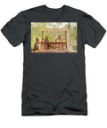 Red Squirrels Are Standing in an Bar with Cups and Drinks Geert Weggen T-Shirt