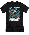 Snorkeling Dont Mind Me Im Going on Swimming Tshirtconcepts Marvin Poppe T-Shirt
